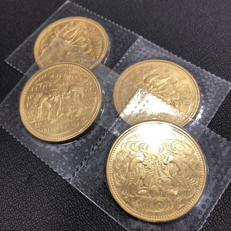 天皇陛下御在位60年記念 10万円金貨