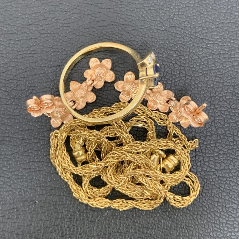 18Kネックレス / 14Kピアス