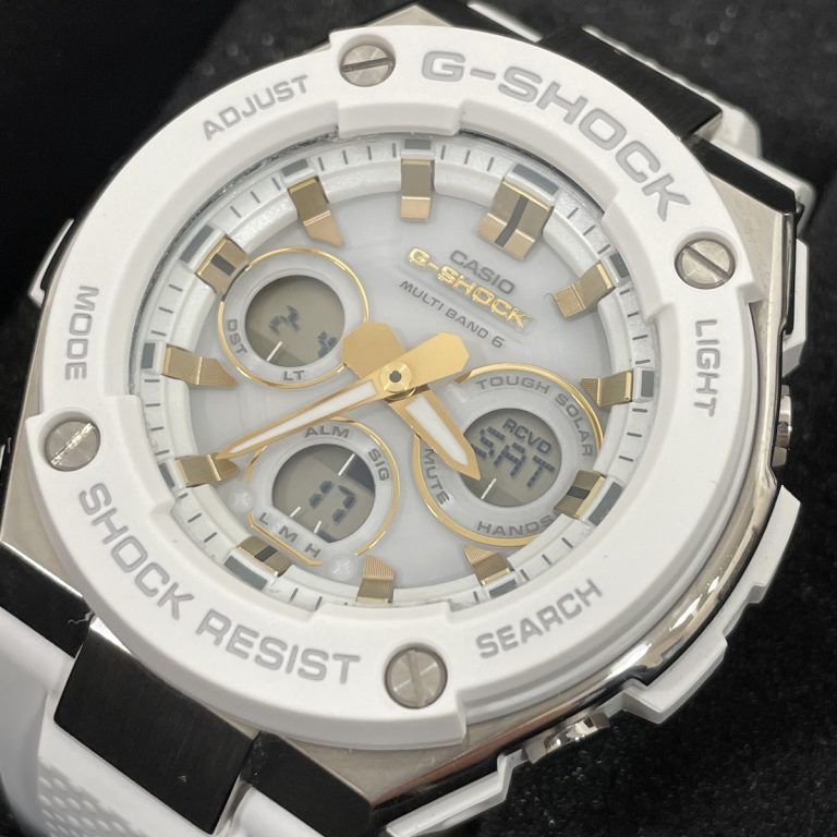 CASIO G-ショック 電波ソーラー GST-W300-7AJF 白文字盤